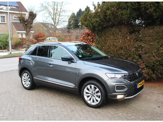 Volkswagen T-Roc 1.5 TSI Sport 2021 Benzine 20