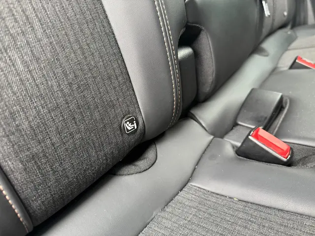 Peugeot 3008 1.6 GT Line Automaat 2018 Benzine 31