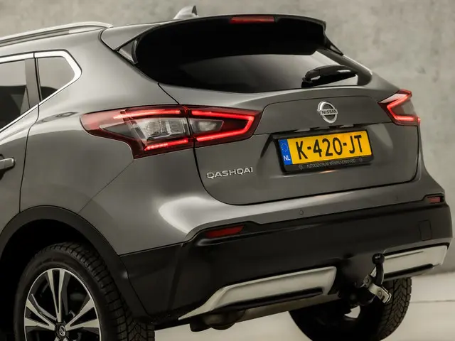 Nissan QASHQAI 1.3 DIG-T Sport 2021 Benzine 16