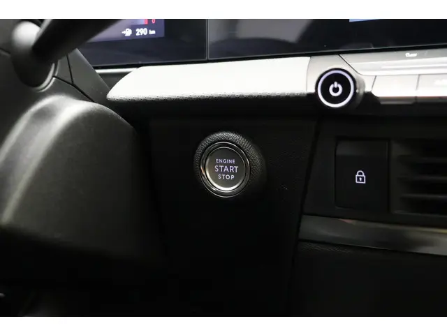 Opel Astra 1.6 Hybrid 180pk Level 4 2024 Hybride Benzine 33