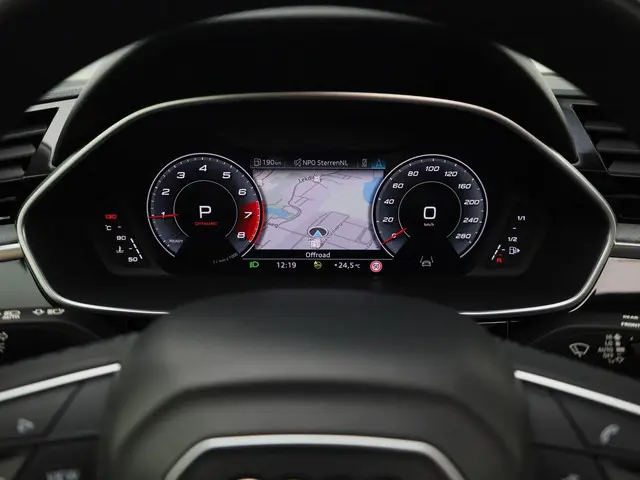 Audi Q3 35 TFSI/150PK S Line 2024 Benzine 7