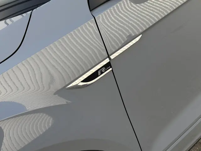 Volkswagen T-Roc Cabrio 1.5 TSI R-Line 2021 Benzine 31