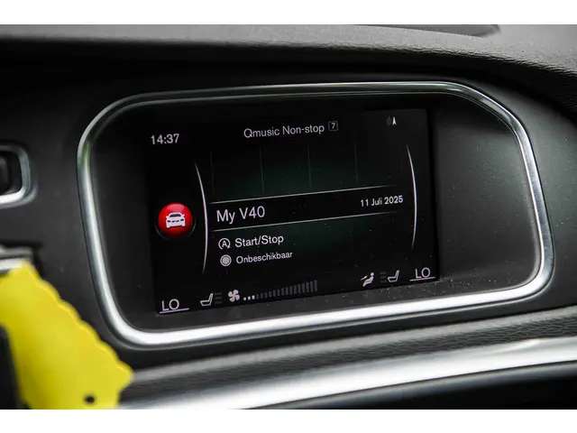 Volvo V40 1.5 T3 Polar+ Sport 2019 Benzine 24