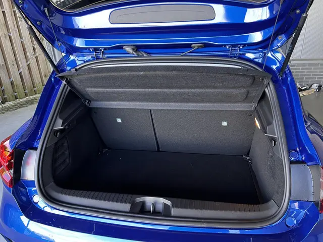 Mitsubishi Colt 1.0T Intense 2024 Benzine 26