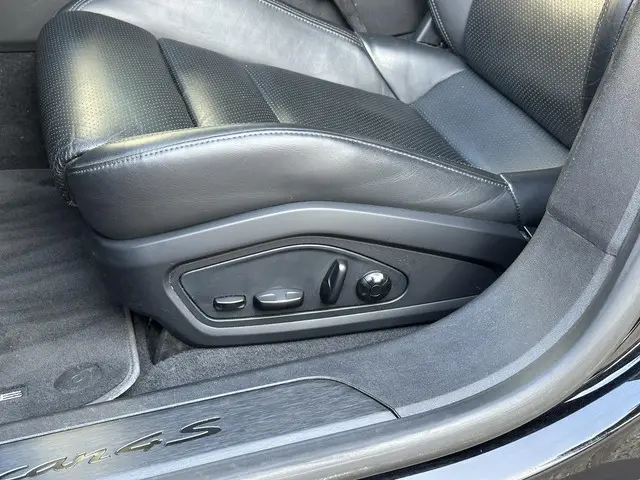 Porsche Taycan 4S Performance 84 kWh 2020 Elektrisch 11