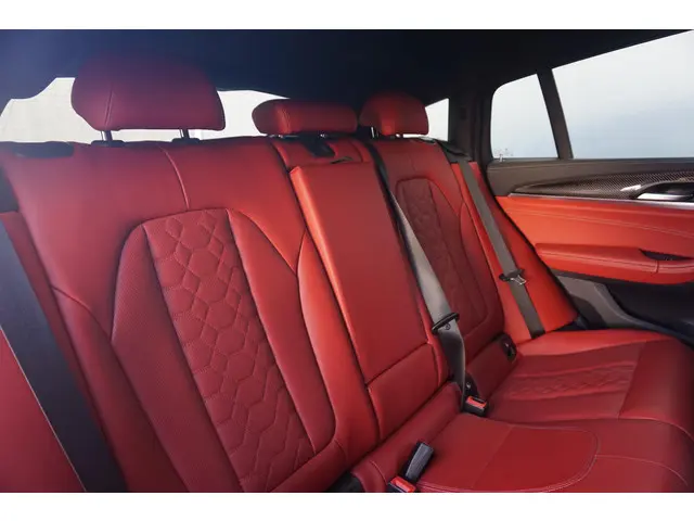 BMW X4 M Competition 2020 Benzine 11