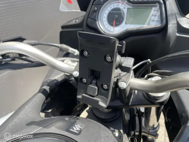 Suzuki V-Strom DL 650 Touring ABS 2014 Benzine 12