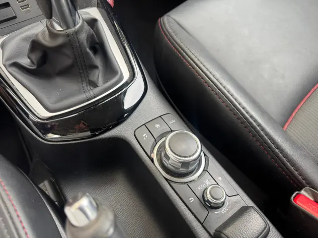 Mazda CX-3 2.0 SkyActiv-G 120 GT-M 2018 Benzine 14