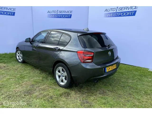 BMW 1 Serie 116i Business 2014 Benzine 5