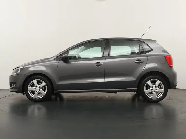 Volkswagen Polo 1.2 TSI Highline 2012 Benzine 2