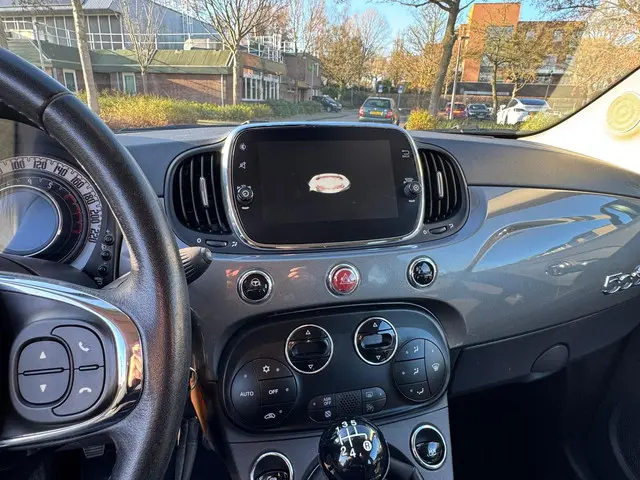 Fiat 500C 1.2 Lounge 2017 Benzine 11