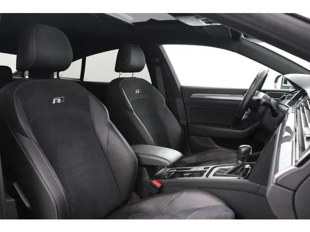 Volkswagen Arteon 1.5 TSI Business R 2019 Benzine 14