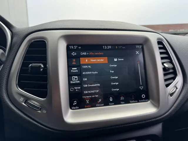 Jeep Compass 1.4 MultiAir Longitude 2018 Benzine 35