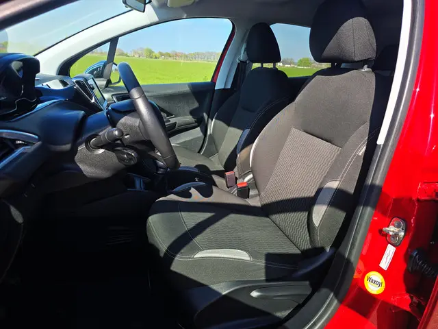Peugeot 208 1.2 PureTech Style 2015 Benzine 19