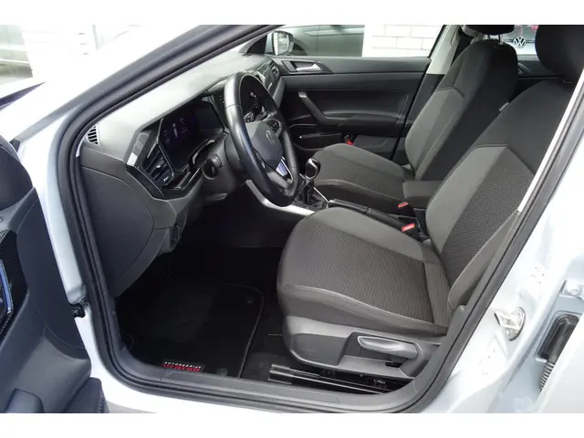 Volkswagen Polo 1.0 TSI 95Pk Life IQ-Drive 2021 Benzine 4