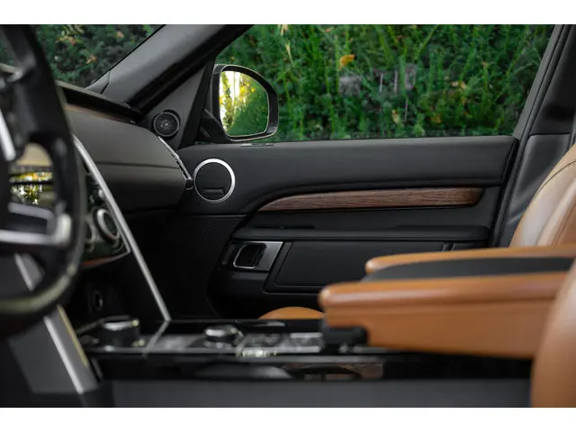 Land Rover Discovery 2.0 Sd4 HSE Luxury 7p. 2019 Diesel 18