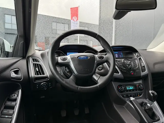 Ford Focus Wagon 1.0 EcoBoost Edition Plus 2014 Benzine 18