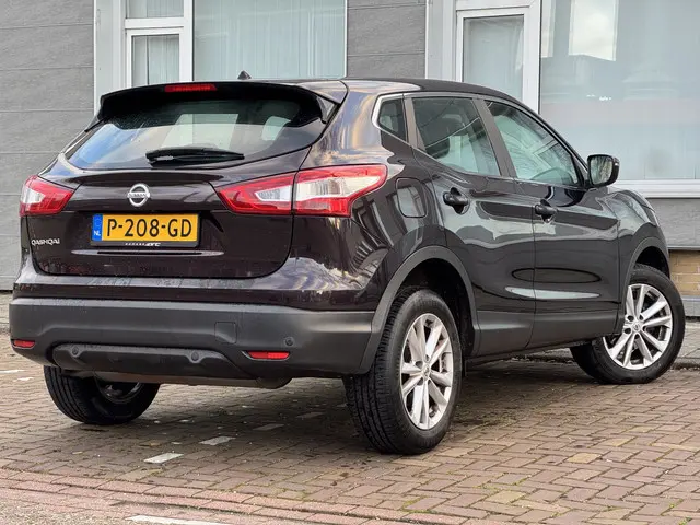Nissan QASHQAI 1.2 Acenta 2015 Benzine 5
