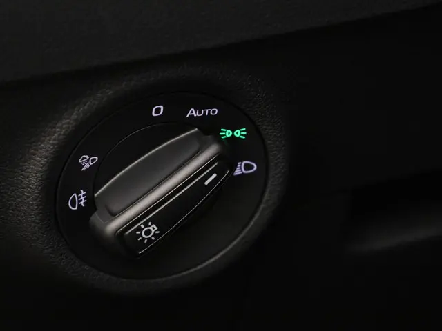 Škoda Karoq 1.5TSI/150PK ACT Sportline DSG 2025 Benzine 23