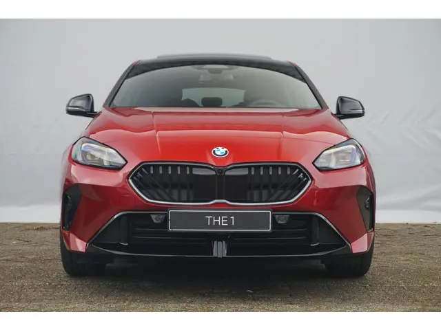 BMW 1 Serie 120 2026 Benzine 3