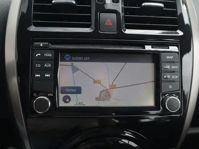 Nissan Micra 1.2 Connect Edition 2014 Benzine 10