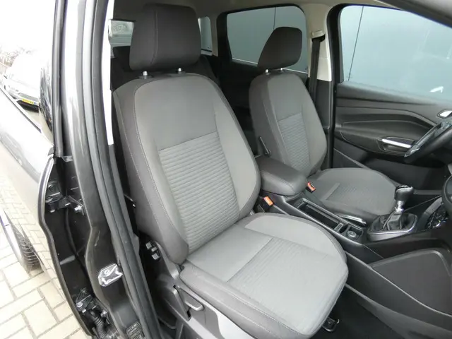 Ford C-MAX HELAAS VERKOCHT!!! 2017 Benzine 29