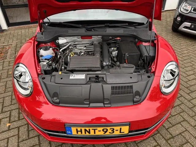 Volkswagen Beetle Cabriolet 1.2 TSI Design 2015 Benzine 13