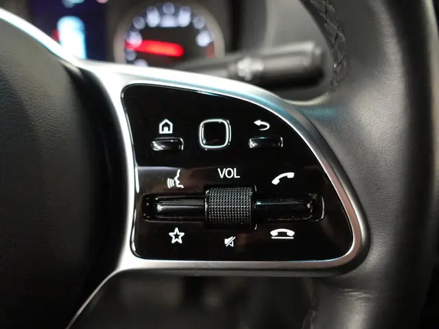 Mercedes-Benz Sprinter L2H2 2022 Diesel 21