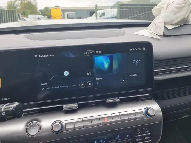 Hyundai Kona 1.6 GDI HEV Comf. S. 2025 Hybride Benzine 15