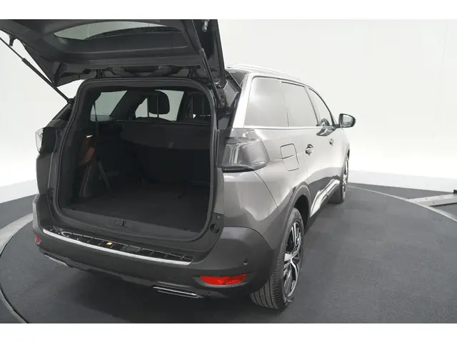 Peugeot 5008 PureTech 130 EAT8 GT 2023 Benzine 59