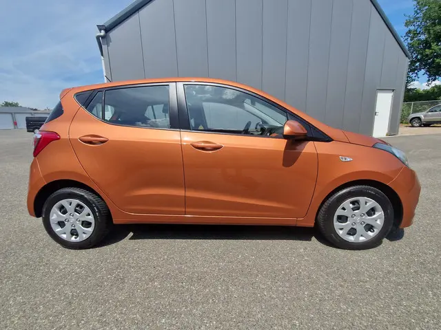 Hyundai i10 1.0i i-Motion Comfort Plus 2014 Benzine 5