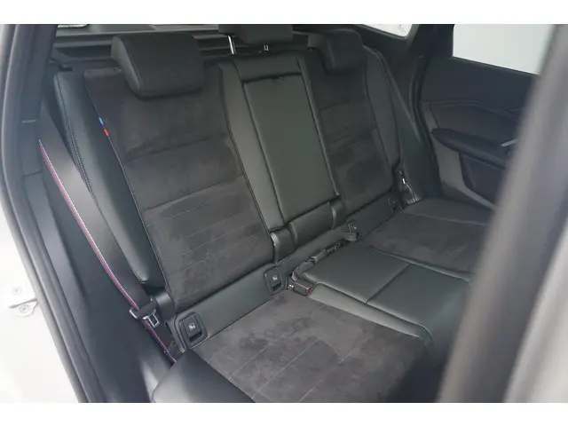 BMW X1 xDrive25e 2026 Hybride Benzine 10