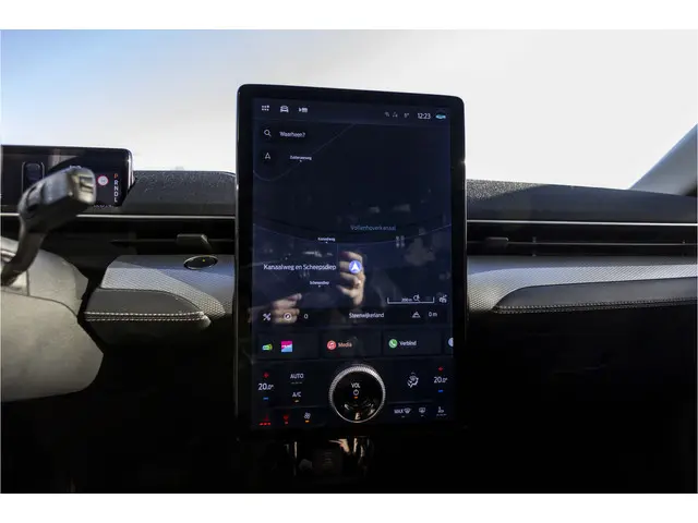 Ford Mustang Mach-E RWD 75 kWh 2021 Elektrisch 23