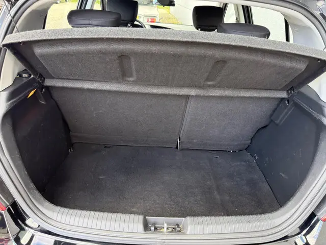 Hyundai i20 1.2i i-86PK Airco|Navigatie|Led!!! 2014 Benzine 32