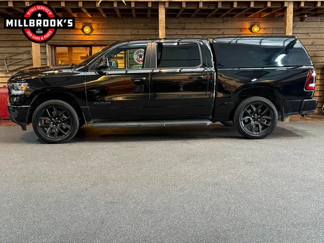 Dodge Ram 1500 5.7 V8 Laramie 2024 LPG/Gas 3