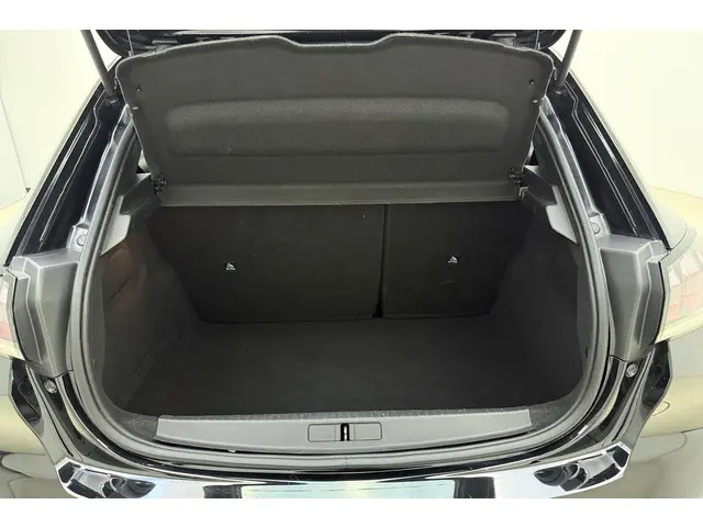 Peugeot 208 1.2 PureTech Active 2020 Benzine 3