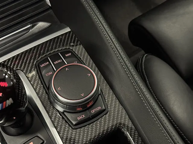 BMW X5 M 2017 Benzine 26