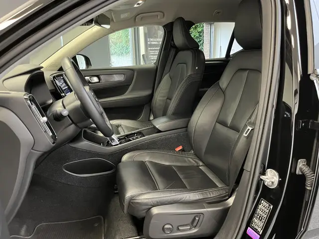 Volvo XC40 1.5 T4 Recharge Plus Dark 2022 Hybride Benzine 4