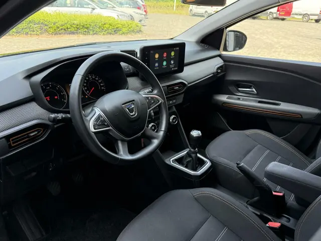 Dacia Sandero 1.0 TCe 100 Bi-Fuel Essential 2021 Benzine 15