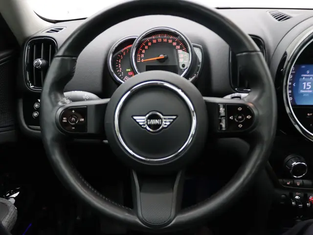 MINI Countryman Cooper 2021 Benzine 16