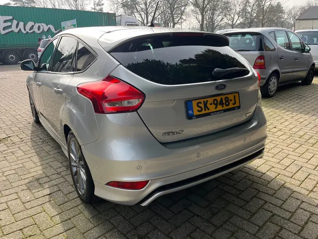 Ford Focus 1.0 ST-Line 2018 125PK /NAVI /LED 2018 Benzine 9