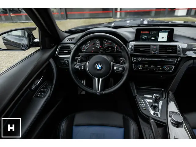BMW M3 3-serie 30 Jahre Edition 2017 Benzine 31