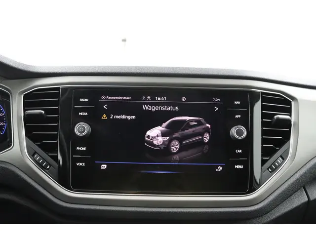 Volkswagen T-Roc 1.5 TSI Style Business 2021 Benzine 26