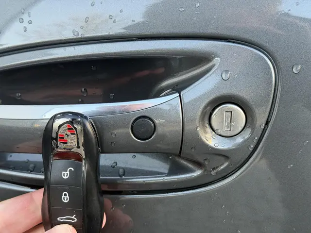 Porsche Panamera Sport Turismo 3.0 4 2013 Benzine 24