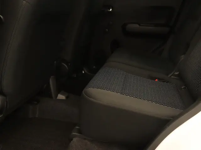 Suzuki Ignis 1.2 Smart Hybrid Select 2021 Benzine 40