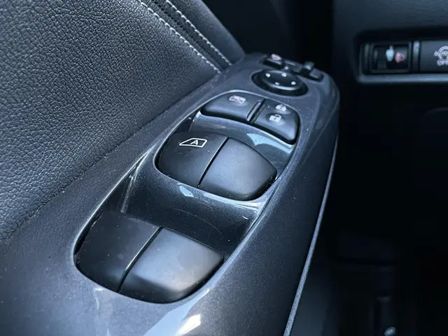 Nissan Juke 1.0 DIG-T N-Connecta 2021 Benzine 25