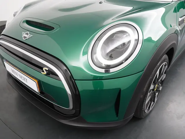 MINI Electric Yours 33 kWh 2022 Elektrisch 25