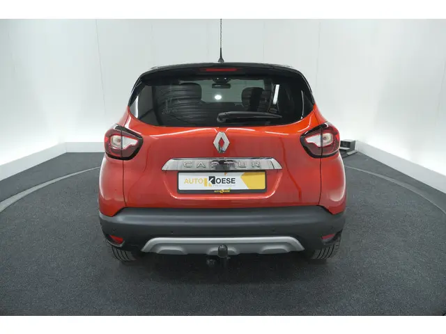 Renault Captur TCe 150 EDC Intens 2019 Benzine 24