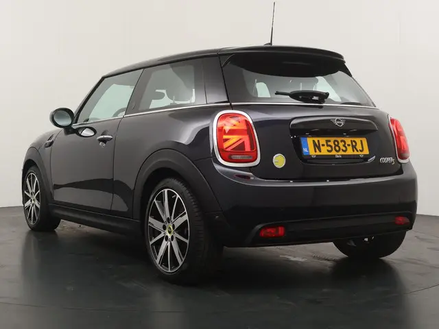 MINI Electric Yours 2021 Elektrisch 11