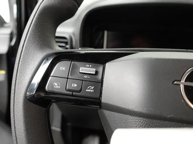 Opel Combo 1.5 BlueHDi 130PK L2 Automaat 2024 Diesel 6